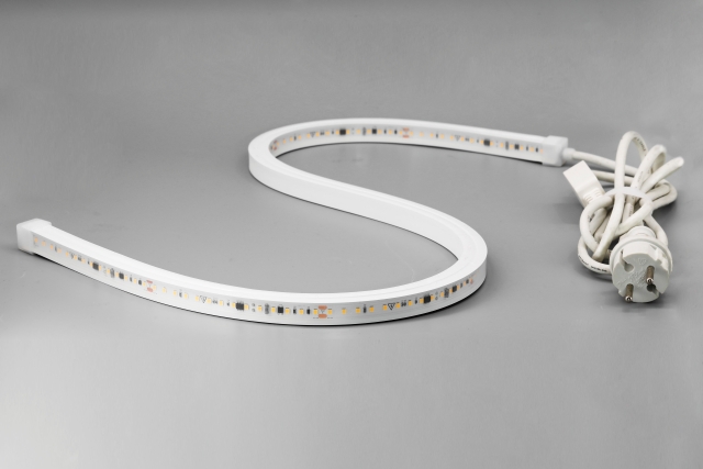 深圳商业LED灯带寿命,LED灯带