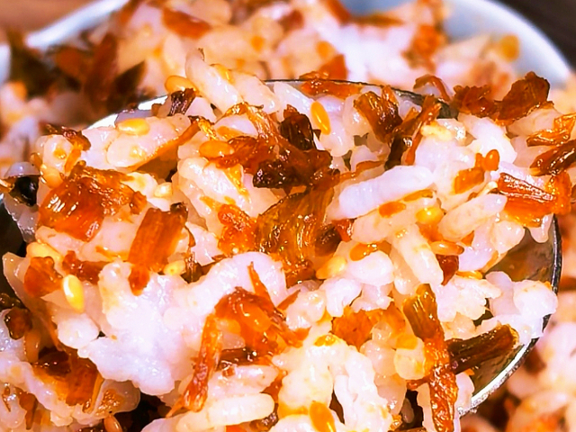 浙江野生摘蒙花葱油炒菜,摘蒙花葱油