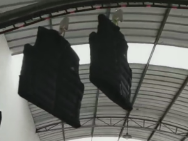 福建電機(jī)驅(qū)動(dòng)服裝傳輸系統(tǒng)圖片 江蘇優(yōu)索德智能裝備供應(yīng)