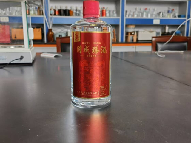 臨西情誼國成臻白瓶 創造輝煌 中科健源酒業供應
