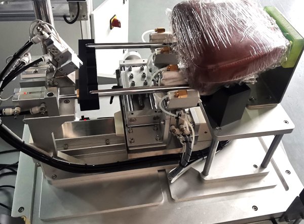 汽車(chē)座椅頭枕涂油機(jī)