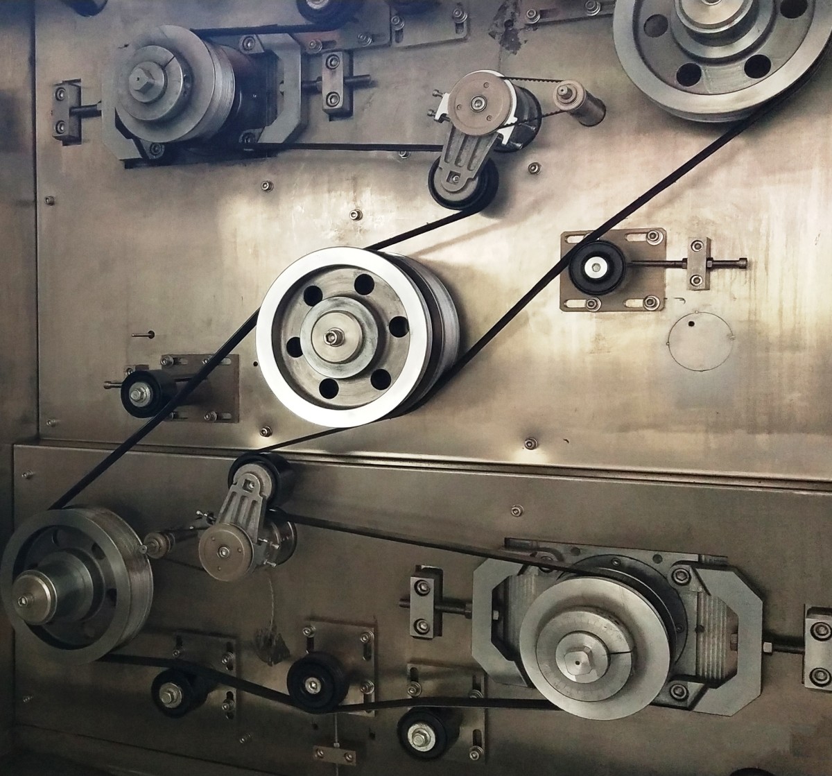 張緊輪耐疲勞試驗機試驗機