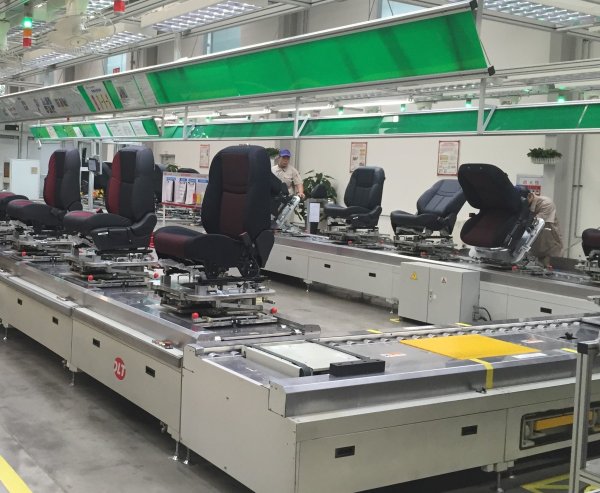 汽車座椅裝配生產(chǎn)線