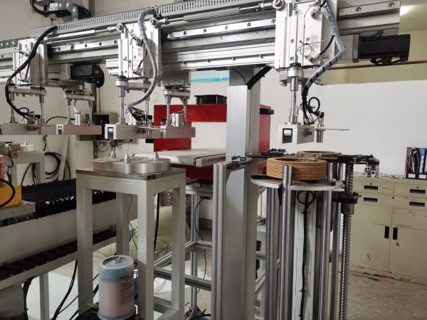 摩擦片自動(dòng)切槽機(jī)