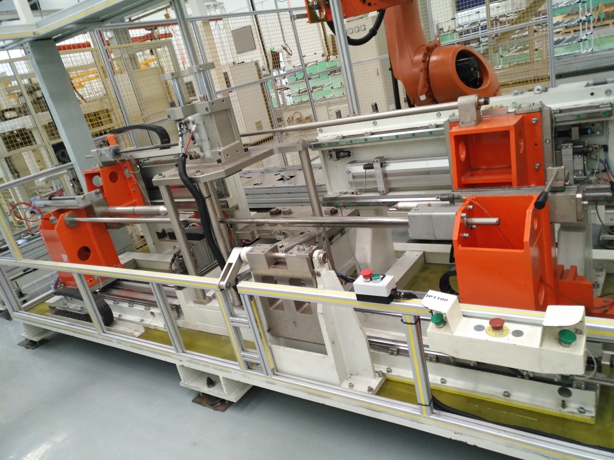 發(fā)動(dòng)機(jī)裝配測(cè)試生產(chǎn)線