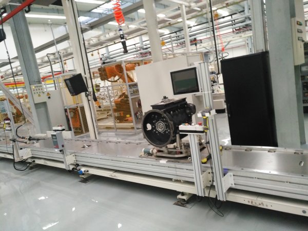 發(fā)動(dòng)機(jī)裝配測(cè)試生產(chǎn)線