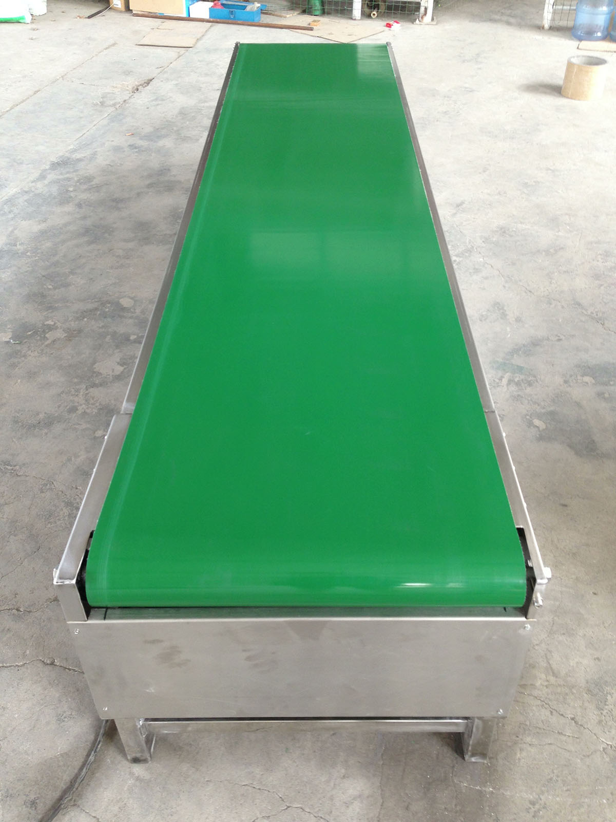 帶式輸送機滾筒的選擇主要考慮的因素有哪些？