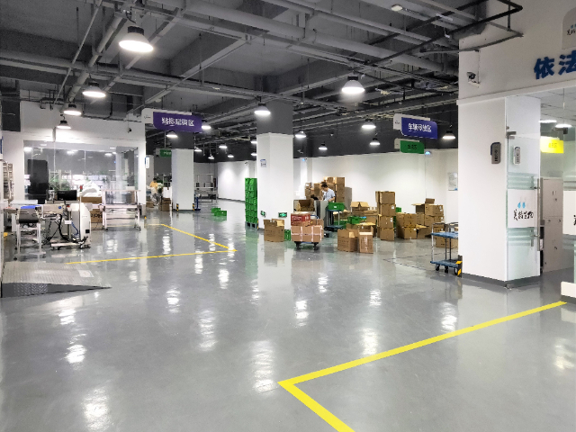 成都自動(dòng)化立體凍庫(kù)建造公司 誠(chéng)信服務(wù) 成都百年冷凍工程設(shè)備供應(yīng)