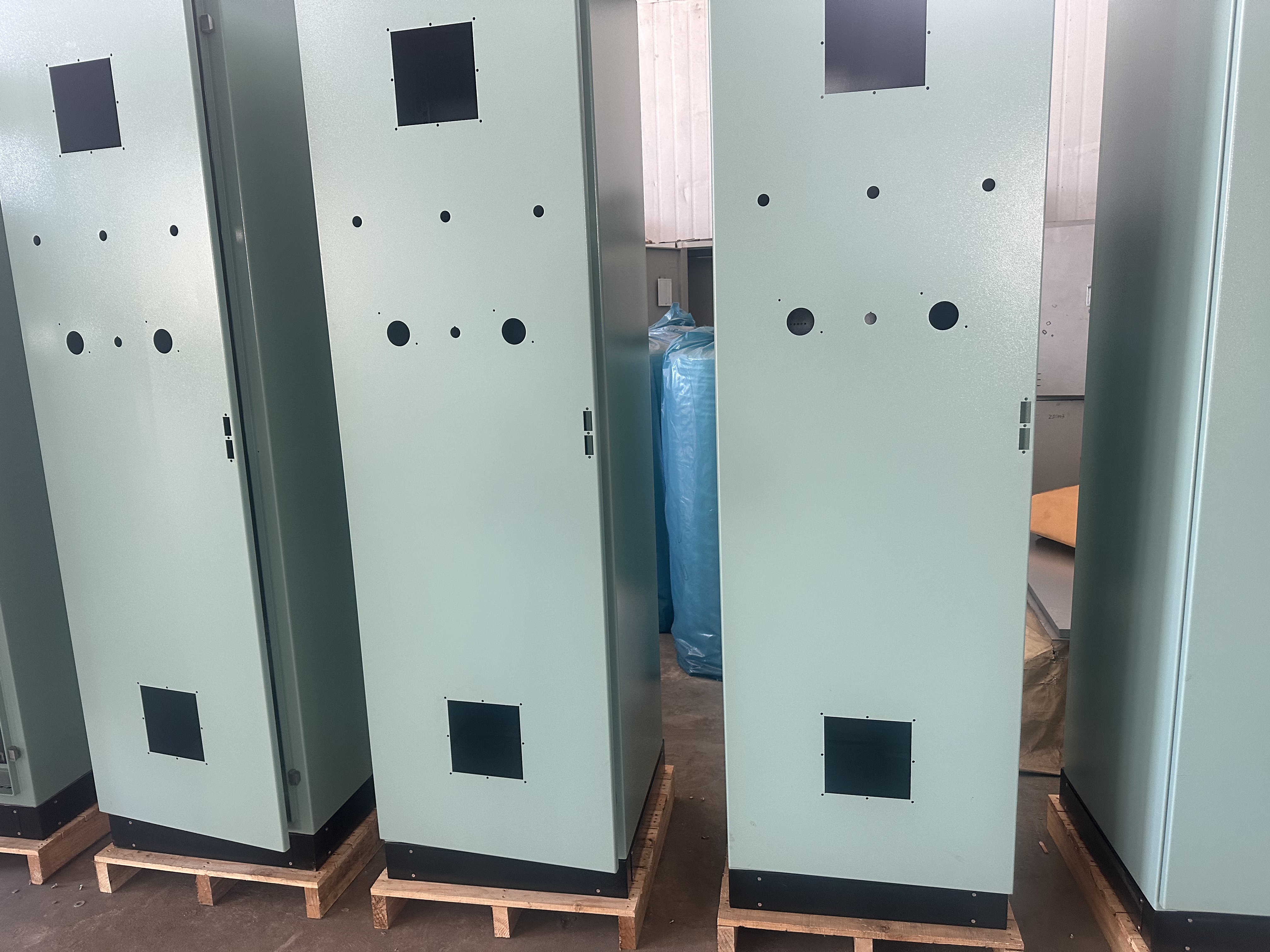 非標(biāo)ES柜.jpg 非標(biāo)ES柜.jpg