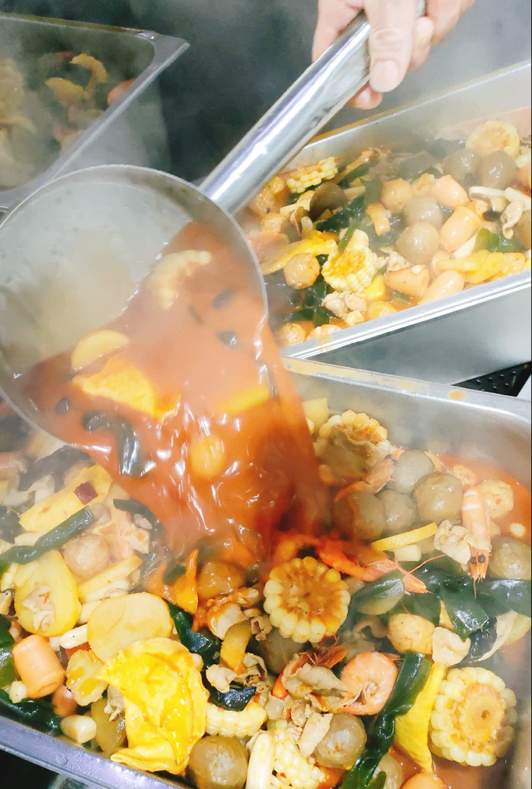 食堂承包托管，讓您的員工餐餐滿意，天天開心！