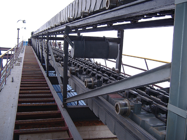 浙江鋼絲膠帶提升機(jī)多少一臺(tái) 建德市煒業(yè)機(jī)械工業(yè)供應(yīng)