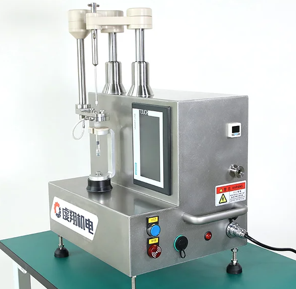 Semi-automatic vacuum stoppering systems