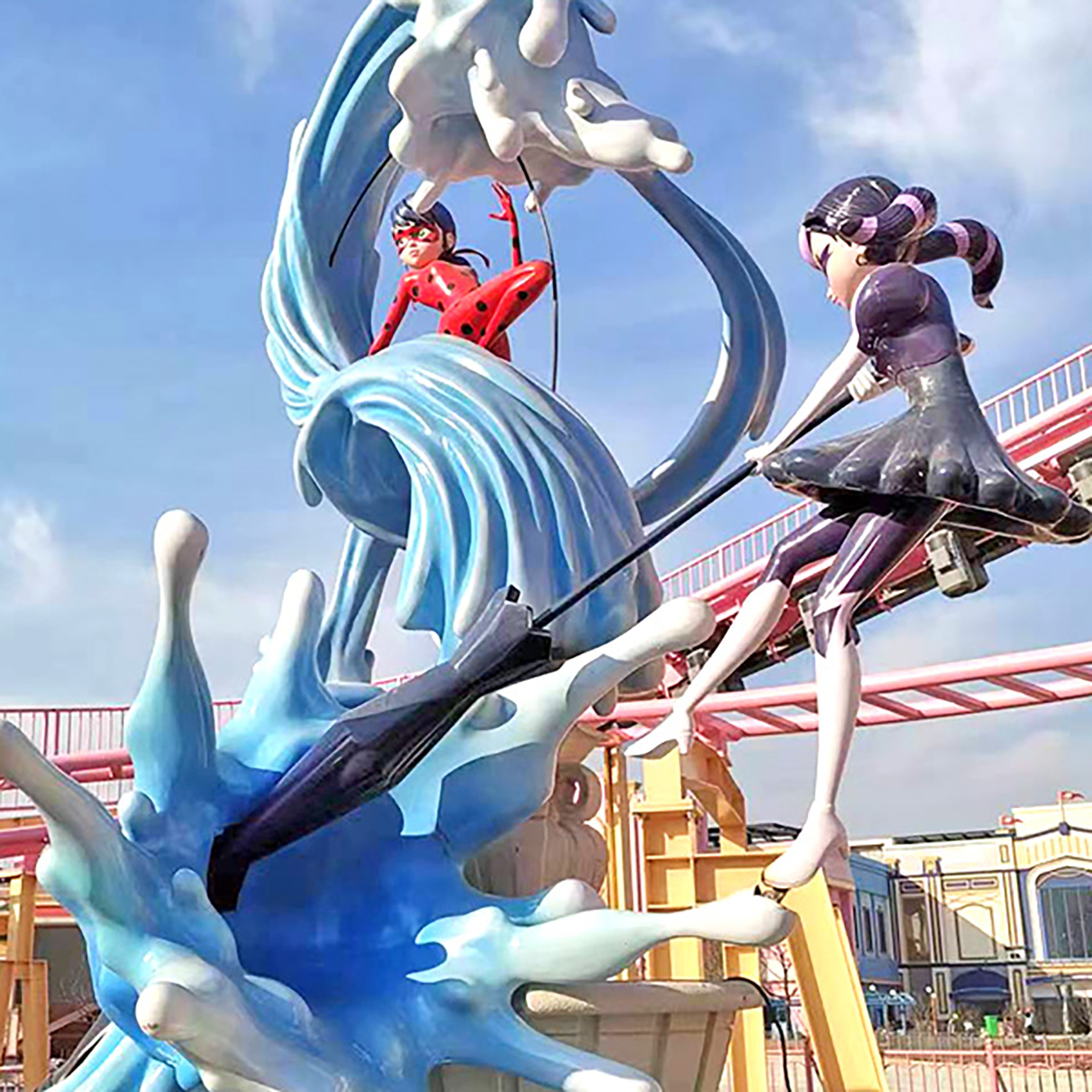 大型卡通雕塑案例