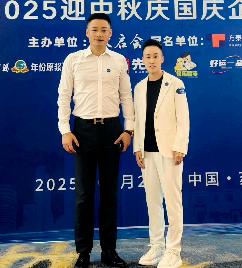 萬米成線踐使命 守 “放心餐” 擔責任