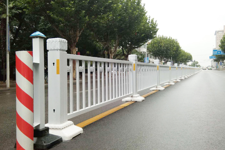 河北城市道路護(hù)欄價格 來電咨詢 江蘇愛可青交通科技供應(yīng)