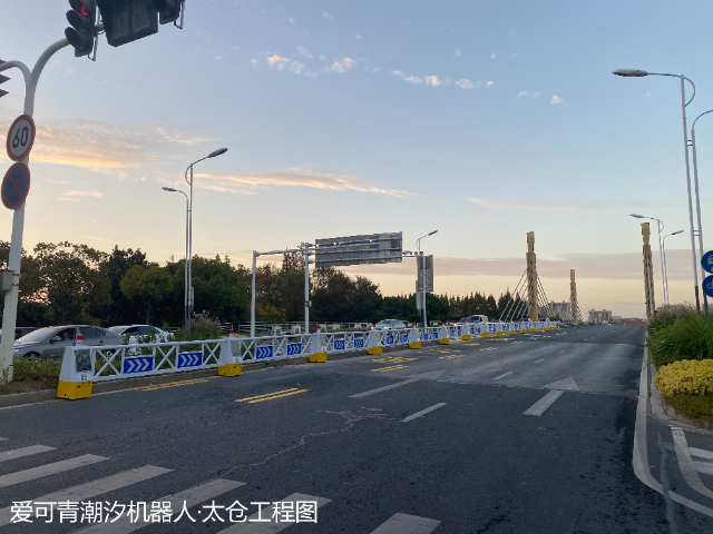 遼寧潮汐車道潮汐機器人供應