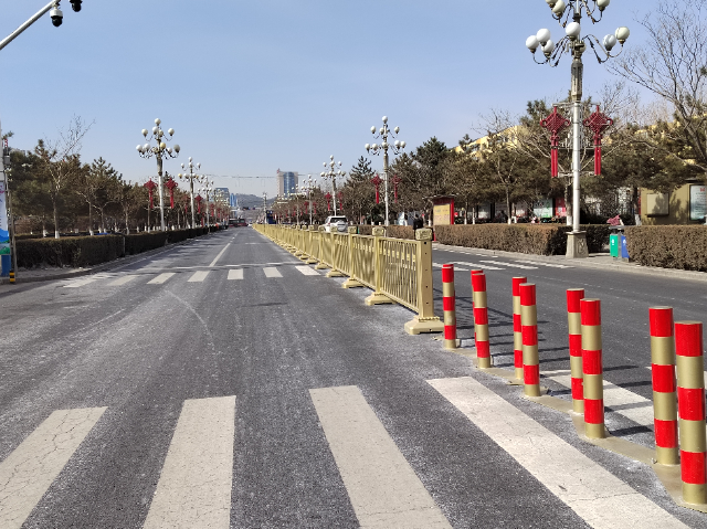 安徽黃金護(hù)欄咨詢 歡迎咨詢 江蘇愛可青交通科技供應(yīng)