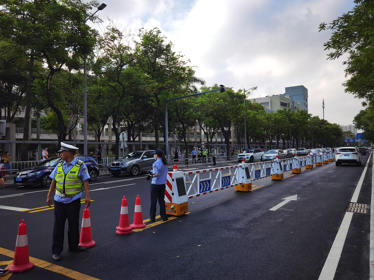 潮汐機(jī)器人-廣東佛山
