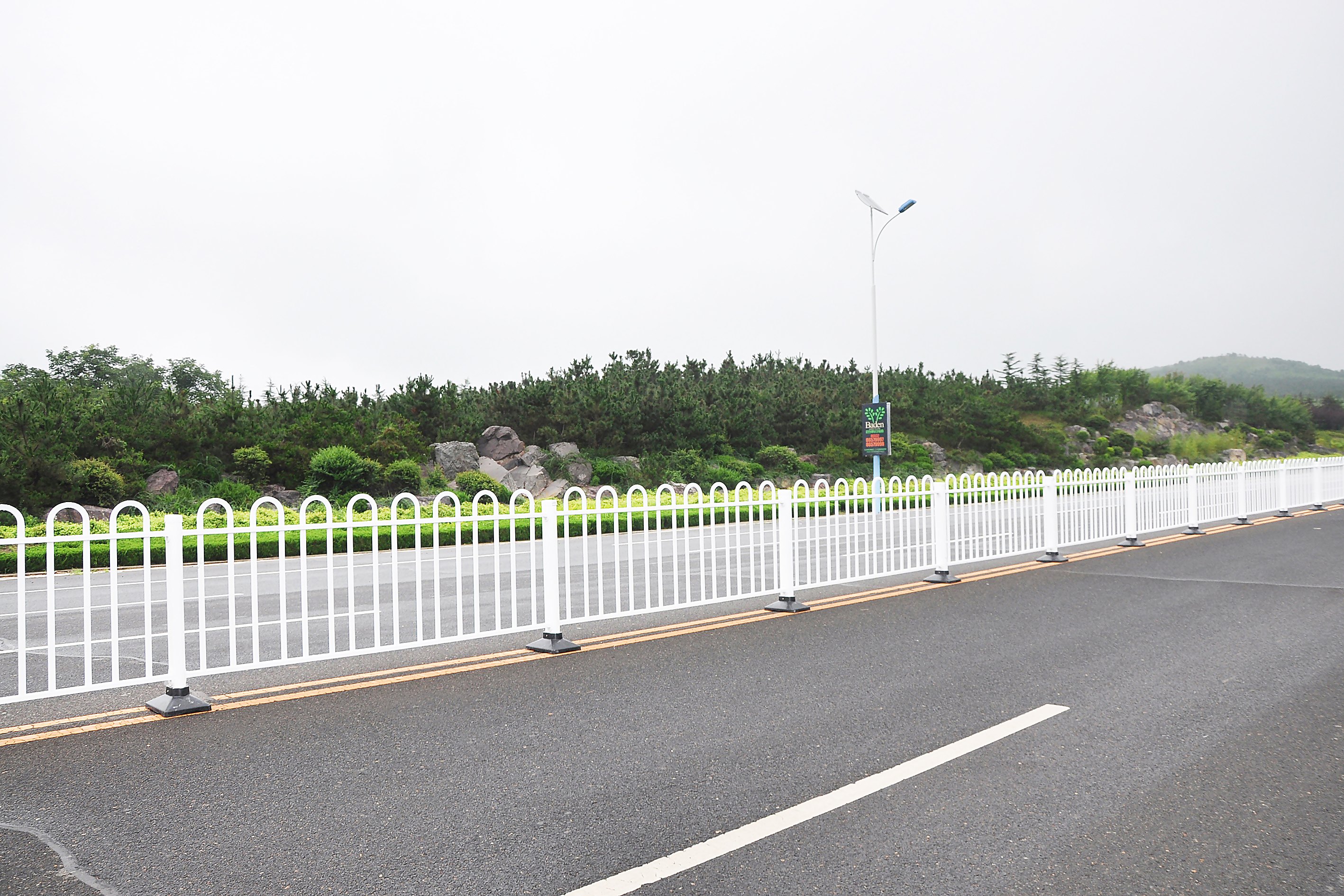 ADL-盾型管護(hù)欄