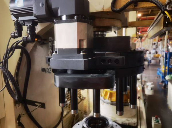 自動分度、變徑裝置