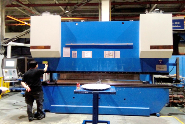 320噸折彎機(jī)改造