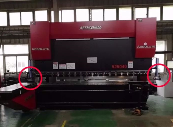 折彎機(jī)安全光幕