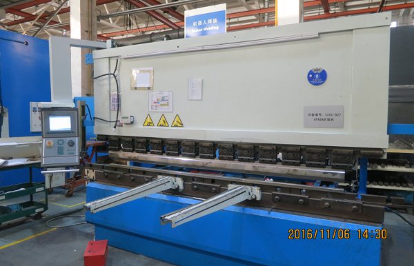 剪板機(jī)維修改造