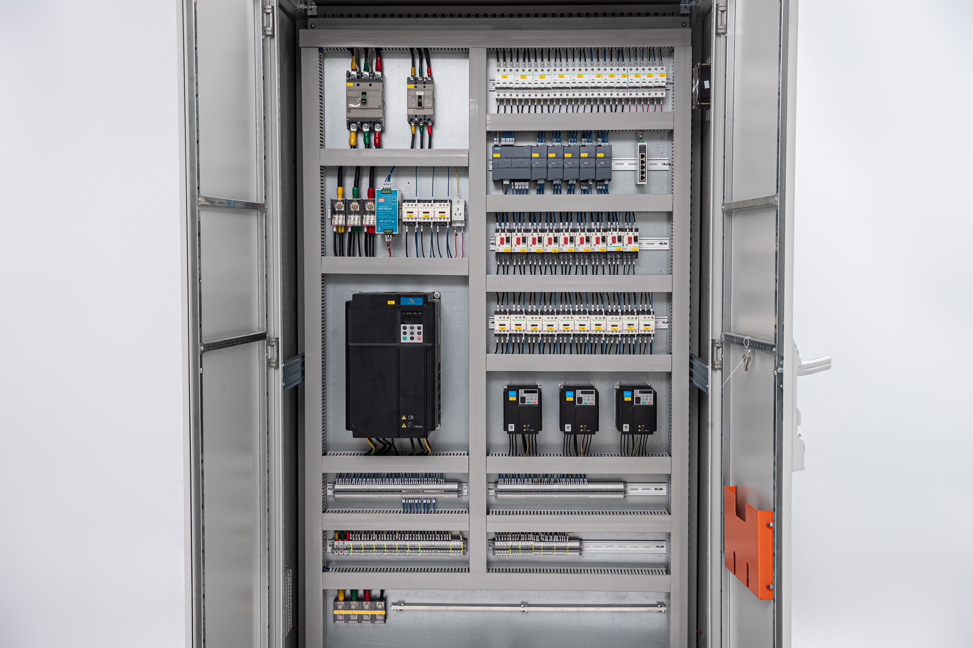 金川集團酸洗鹽浴線項目