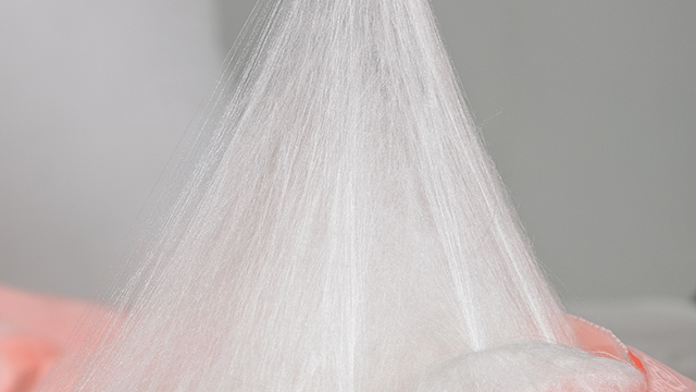 桃花蠶桑蠶絲實(shí)力工廠 浙江五世同堂真絲家紡供應(yīng);