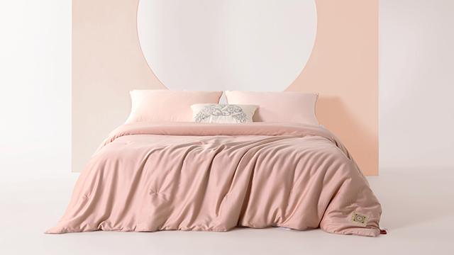 星级酒店同款蚕丝被成品源头工厂 浙江五世同堂真丝家纺供应