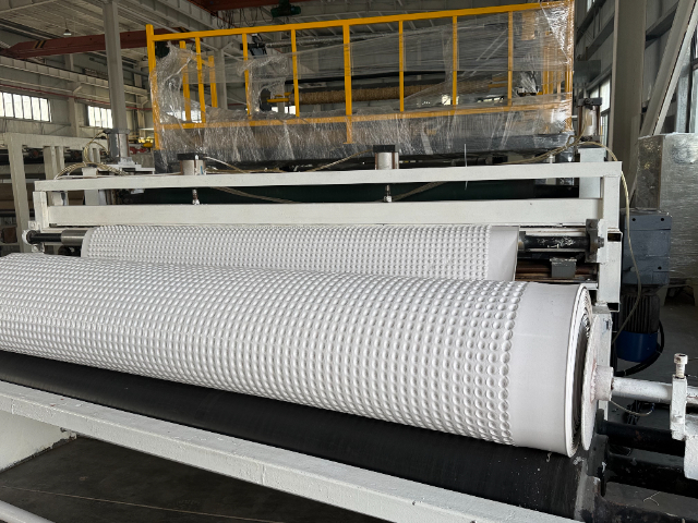 武漢虹吸排水板廠家 武漢市恒星防水材料供應(yīng)