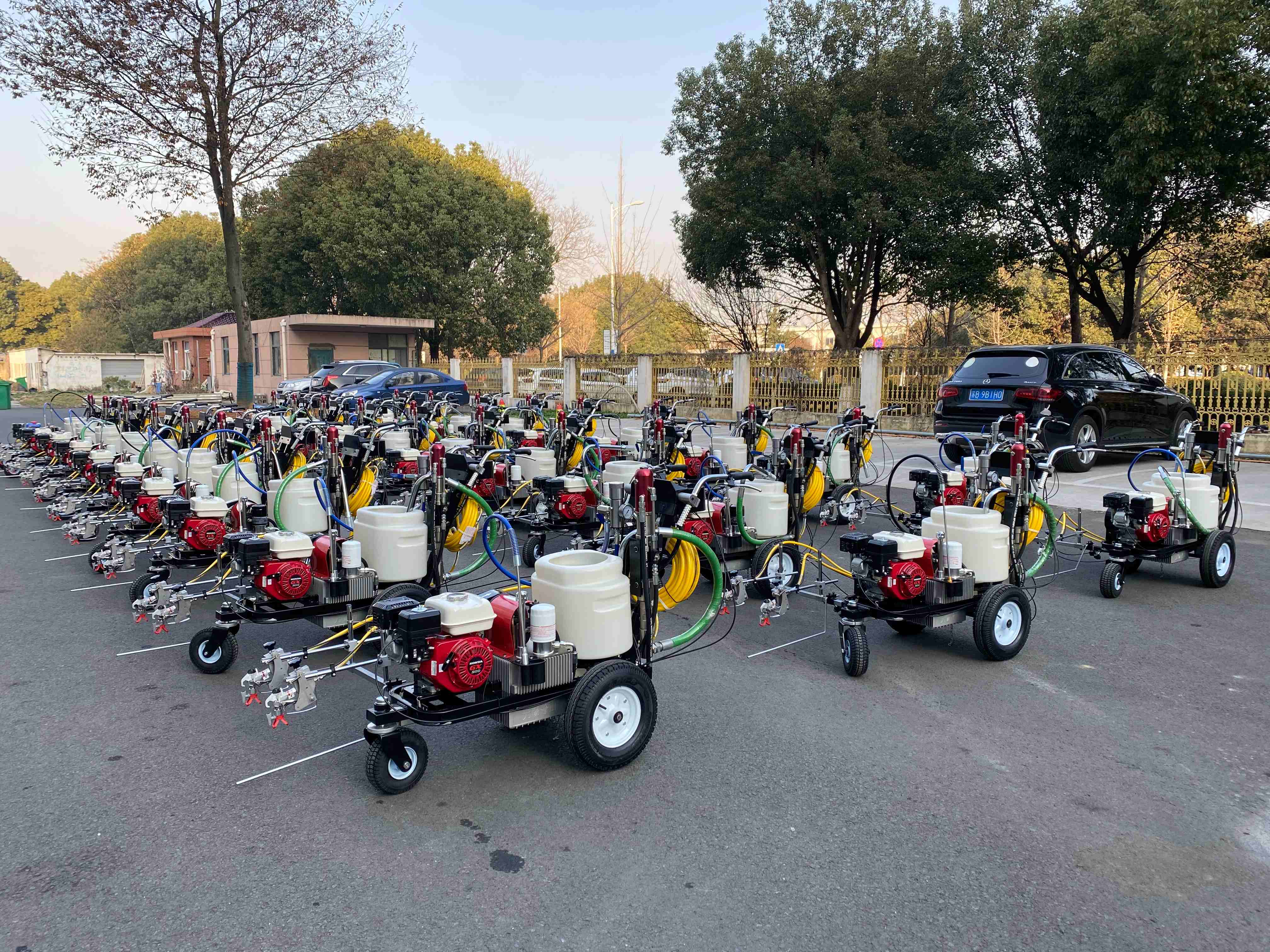 PT400HS冷噴劃線機(jī)施工現(xiàn)場