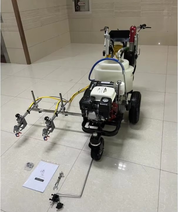 普田PT-300HS 5.5hp道路標線噴涂機 