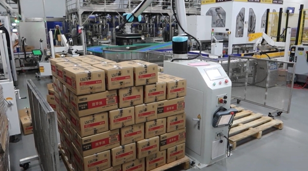 码垛机器人_食品行业应用案例
