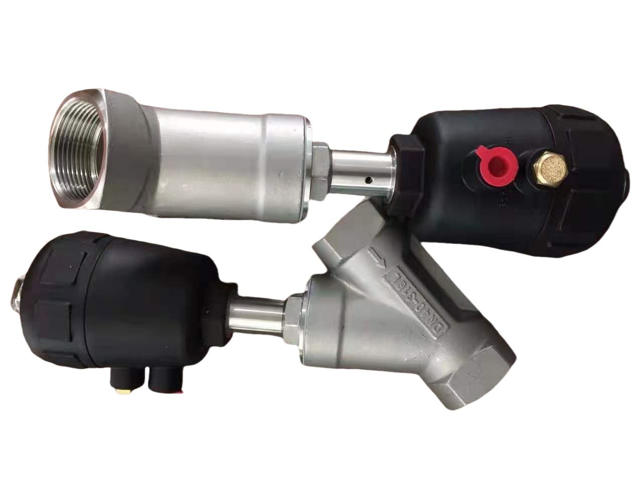 Pneumatic angle seat valve