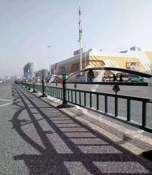 花式道路護(hù)欄
