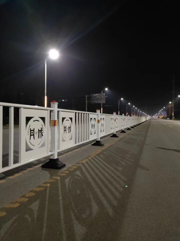 花式道路護(hù)欄