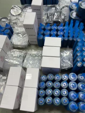 昆山三慮五金機(jī)械有限公司韓國主機(jī)廠客戶氮?dú)鈴椈晒苈妨啄＞叩截浗回浛蛻? title=