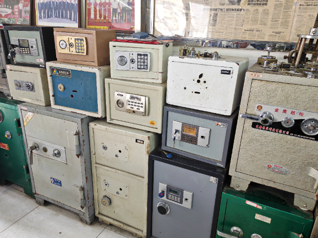 成都汽車開鎖培訓什么價格 值得信賴  成都市三心鎖具供應