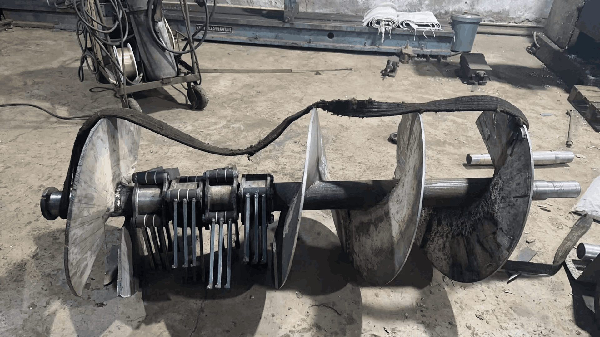 魯控綏化生物質(zhì)分離機(jī)大修