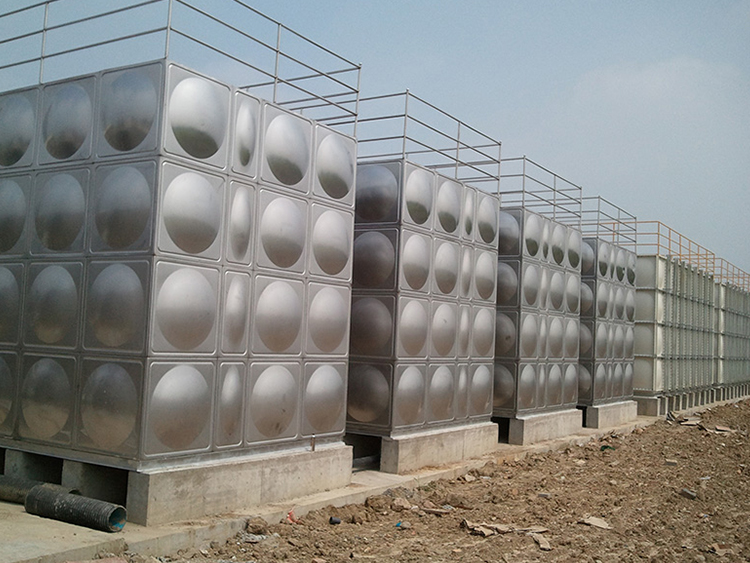 永碩金屬-保溫不銹鋼水箱：高效儲水新選擇及其優點