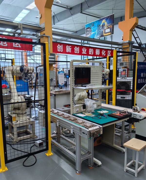 汽車蝸殼機器人打磨工作站
