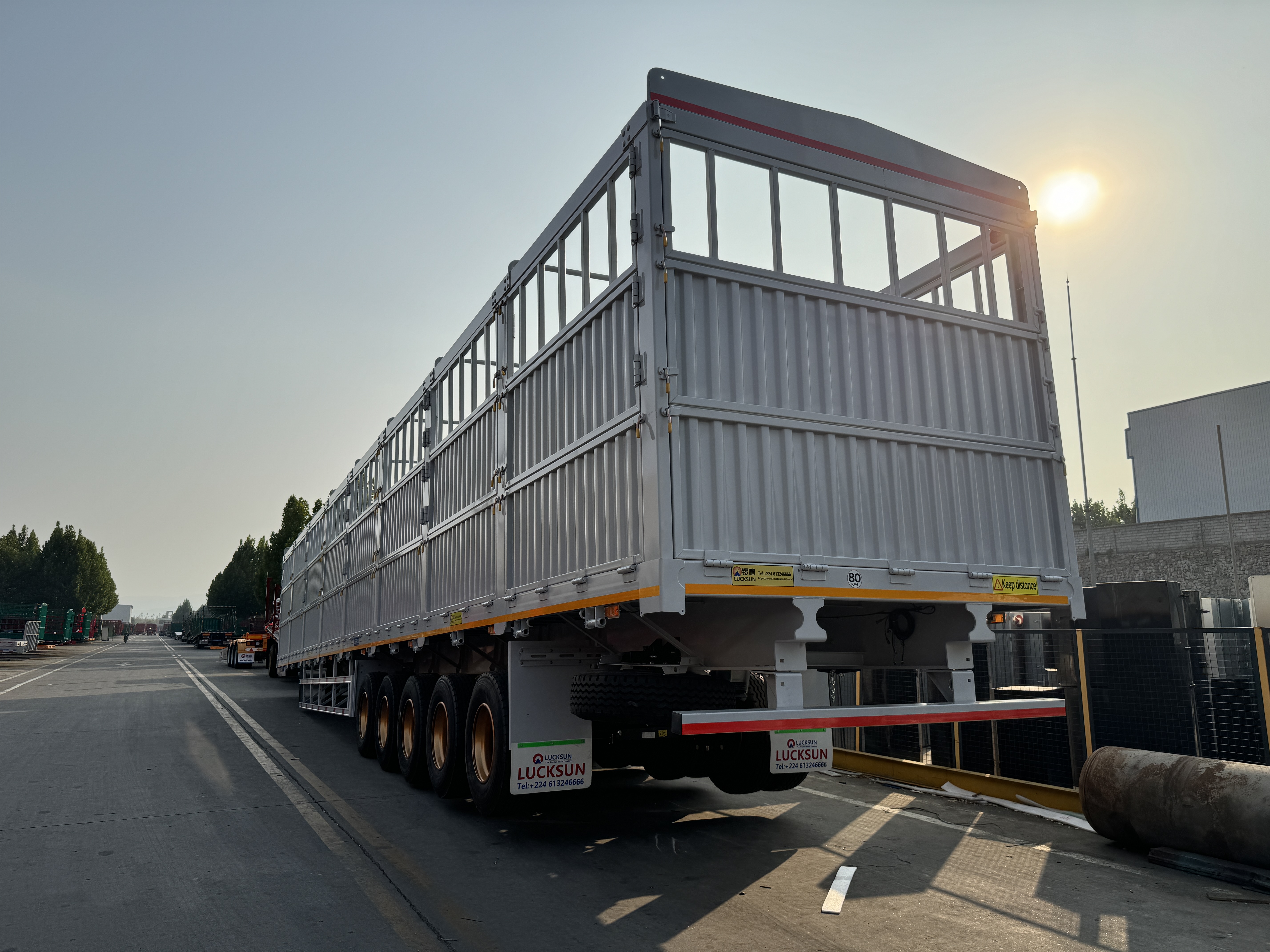 Fence Semi-Trailer ODM Manufacturer Supplier List: LUCKSUN