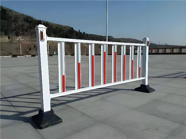 重慶呢護(hù)欄 真誠推薦 四川省和美勝建設(shè)工程供應(yīng)