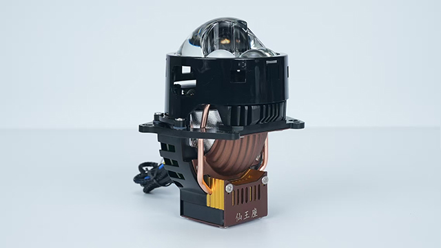 江蘇領(lǐng)克車燈升級多少錢 常州市卓仕車燈供應(yīng)