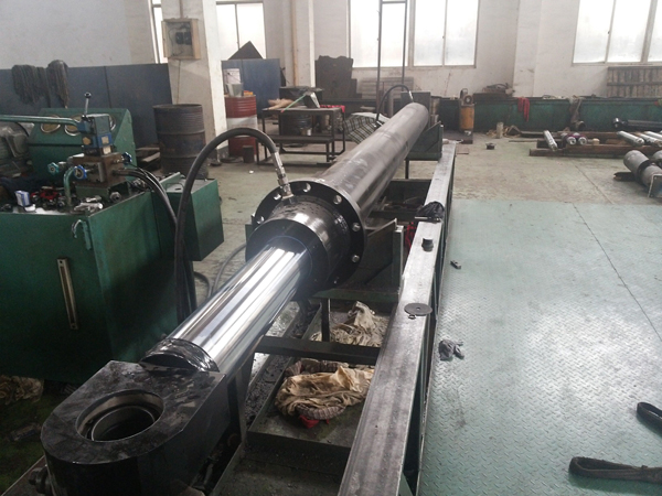 如何減少液壓泵站中液壓油的污染