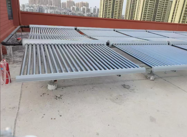 江西醫(yī)院太陽能熱水設備市面價 東莞市益民環(huán)保設備供應