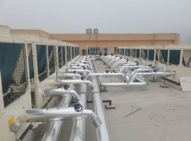 湖北太陽能加空氣能熱泵熱水銷售公司 東莞市益民環(huán)保設備供應