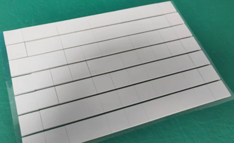 湖北本地氮化硼導熱絕緣片按需定制 推薦咨詢 昆山首科電子材料科技供應;