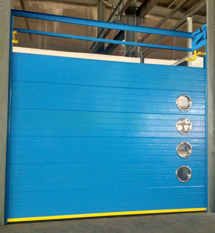 Custom Aluminum Stacking Doors